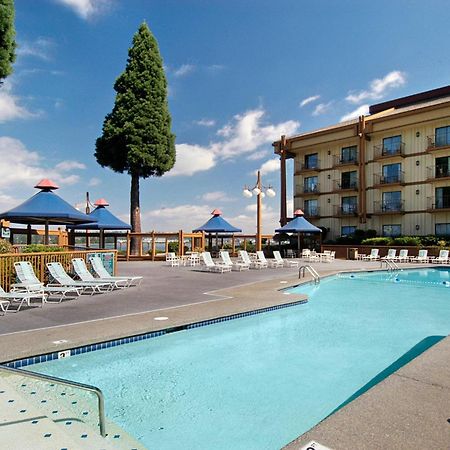 Holiday Inn Portland - Columbia Riverfront By Ihg Εξωτερικό φωτογραφία